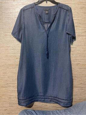 Chelsea & Violet Indigo Chambray Tassel dress